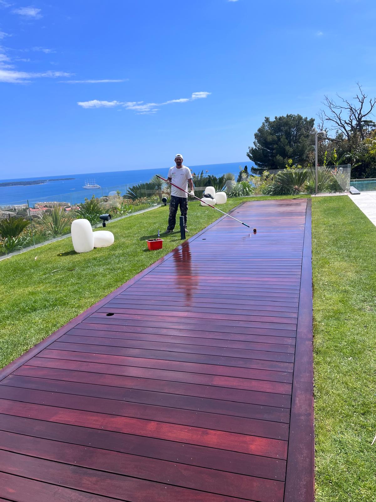 Traitement de la terrasse bois, vue mer